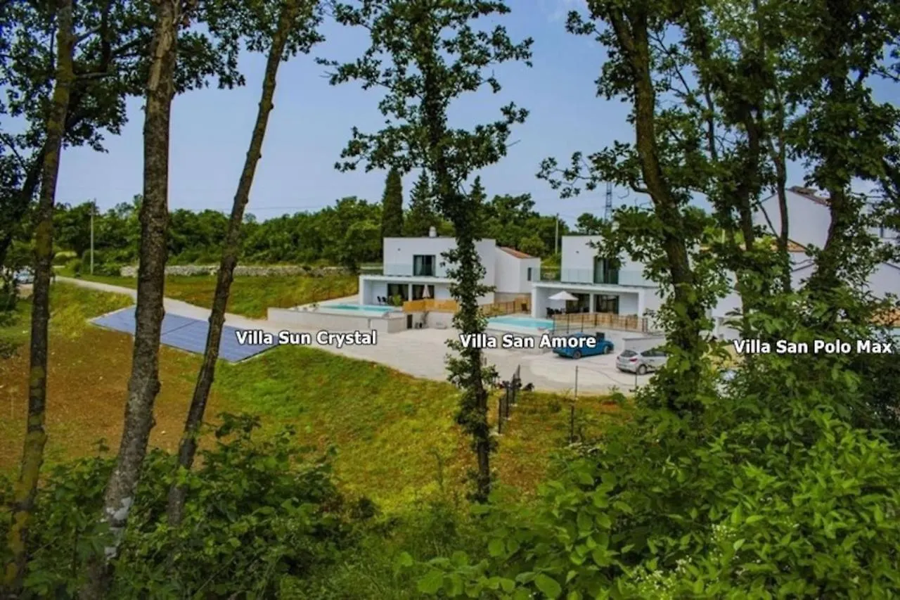 Infinity Pool Villa San Amore Divsici